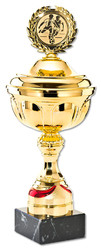 Pokal mit Deckel